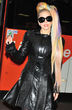 Lady Gaga se pasa al peinado "arcoiris"
