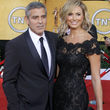 George Clooney y Stacey Keibler en los premios Screen Actors Guild