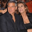 George y Elisabetta también están en el mismo hotel, donde disfrutan de unos días de relax junto a sus familias George y Elisabetta también están en el mismo hotel, donde disfrutan de unos días de relax junto a sus familias