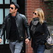 Justin Theroux y Jennifer Aniston demuestran su amor por las calles de Manhattan Justin Theroux y Jennifer Aniston demuestran su amor por las calles de Manhattan