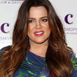 Khloe Kardashian también presentará su propio programa radial