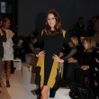 Olivia Palermo en el desfile de Matthew Williamson en la Fashion Week de Londres.